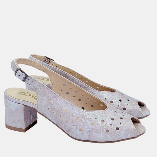 Sandały beżowe ze skóry naturalnej – ażurowe obcas 5 cm PESCO