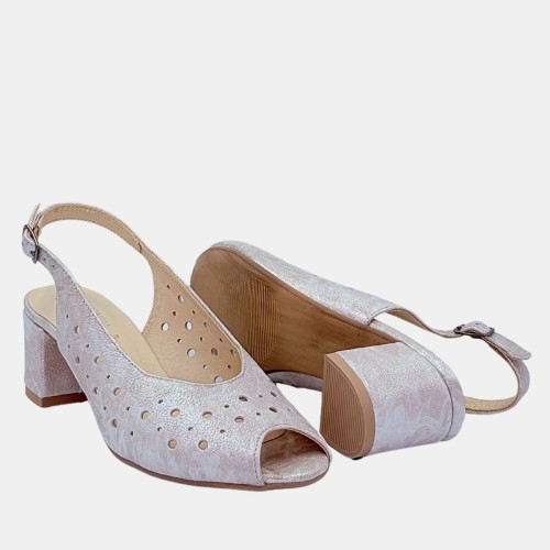 Sandały beżowe ze skóry naturalnej – ażurowe obcas 5 cm PESCO