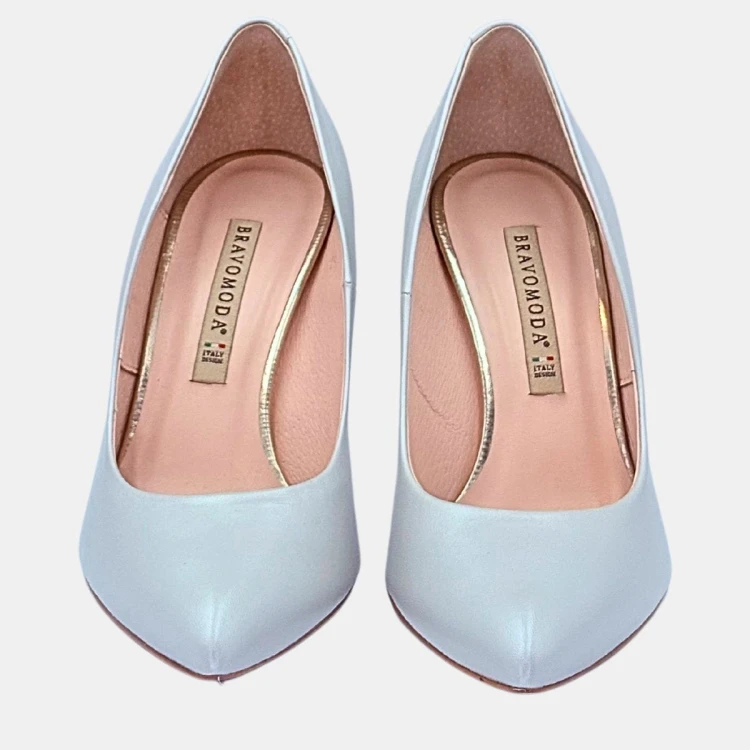 Perłowe szpilki skórzane BRAVO MODA – elegancja i komfort na 9 cm obcasie