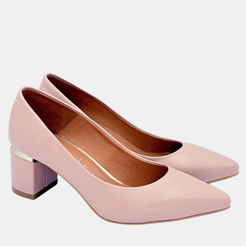 Beżowe czółenka na klocku 5 cm ze skóry naturalnej z złotą wstawką na obcasie– PRESTIGE