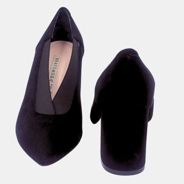 Czarne czółenka zamszowe BRAVO MODA – obcas 7 cm, gumka w cholewce
