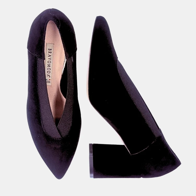 Czarne czółenka zamszowe BRAVO MODA – obcas 7 cm, gumka w cholewce