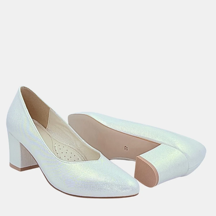 Jasnozłote czółenka ślubne Stylowa Para na klocku 6 cm z migdałowym noskiem