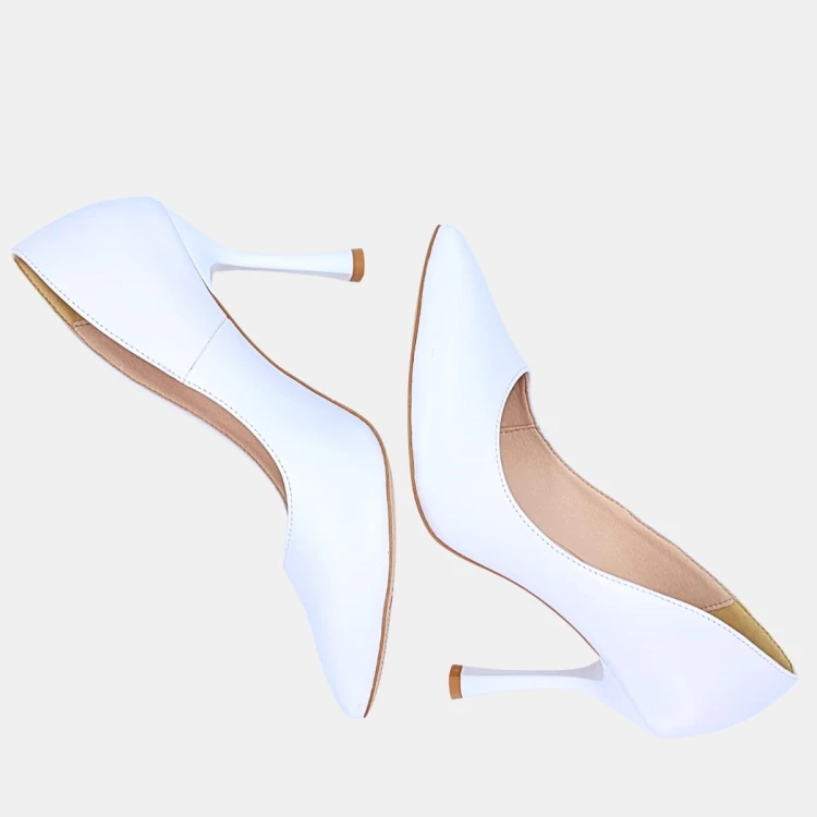 Ślubne szpilki damskie STYLOWA PARA – białe, 9 cm, klasyczne, naturalna wkładka