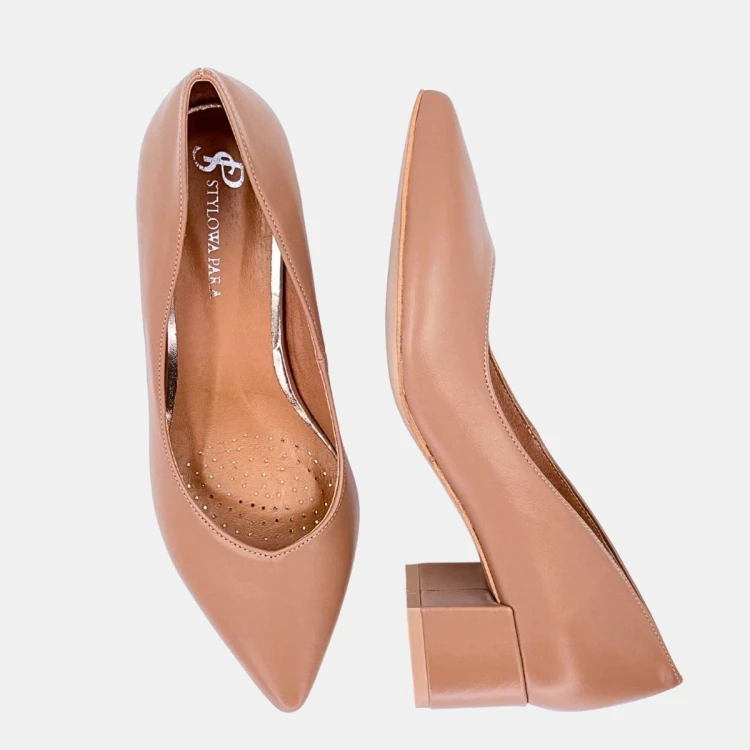 „Czółenka Stylowa Para Toffi ze skóry naturalnej na klocku 4,5 cm”