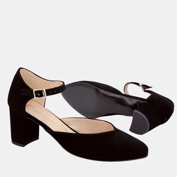 Czarne czółenka zamszowe na klocku 6,5 cm Stylowa Para