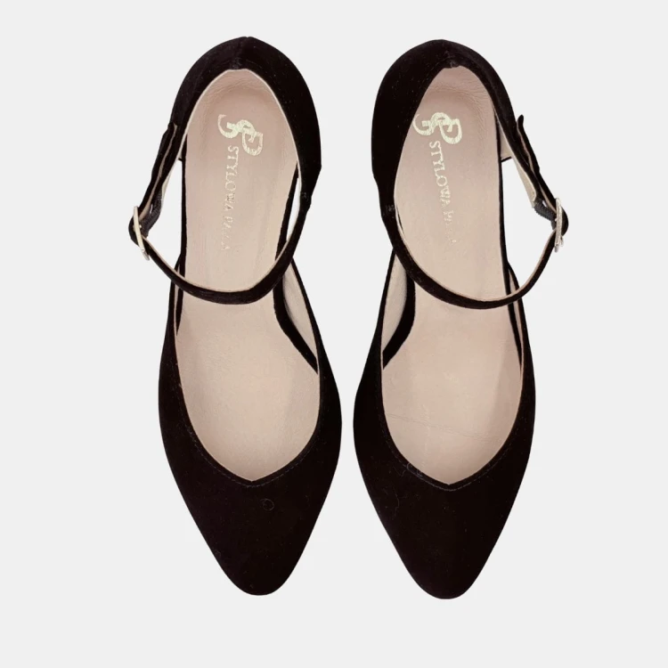 Czarne czółenka zamszowe na klocku 6,5 cm Stylowa Para