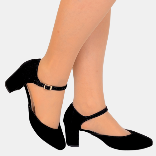 Czarne czółenka zamszowe na klocku 6,5 cm Stylowa Para