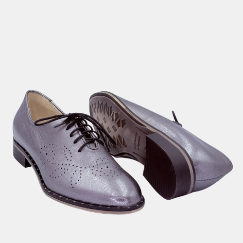 Srebrne półbuty damskie Acord – skórzane, eleganckie, wygodne na co dzień