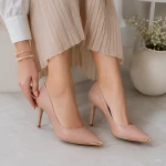 Czółenka damskie toffi skórzane na szpilce 8 cm ze złotą końcówką Stylowa Para