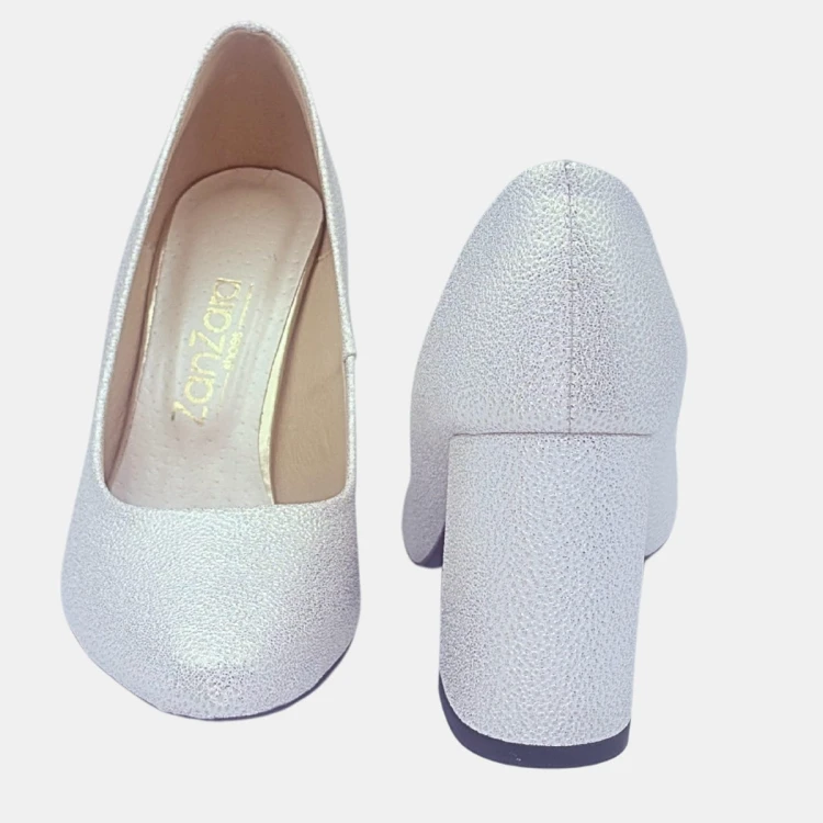 Srebrne czółenka ZAN ZARA – klocek 9 cm, migdałowy nosek, eleganckie buty na wesele i uroczystości