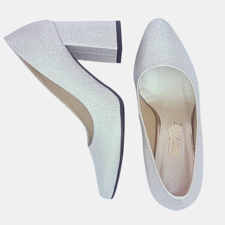 Srebrne czółenka ZAN ZARA – klocek 9 cm, migdałowy nosek, eleganckie buty na wesele i uroczystości