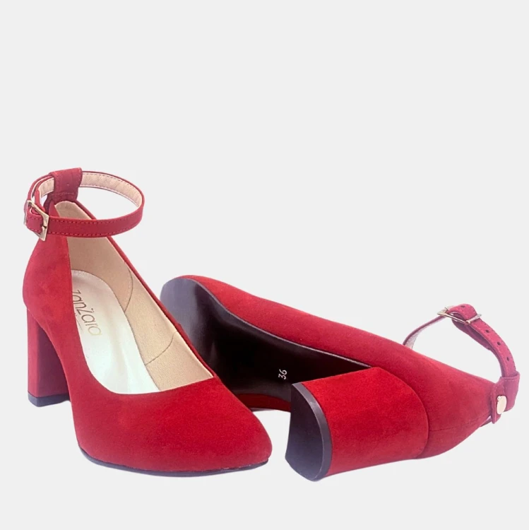 Czerwone czółenka zamszowe Zan Zara – pasek, obcas klocek 6 cm, eleganckie buty damskie na wesele i uroczystości
