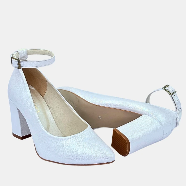 Perłowo-srebrne czółenka Zan Zara – słupek 6 cm, pasek, eleganckie buty damskie na wesele i uroczystości