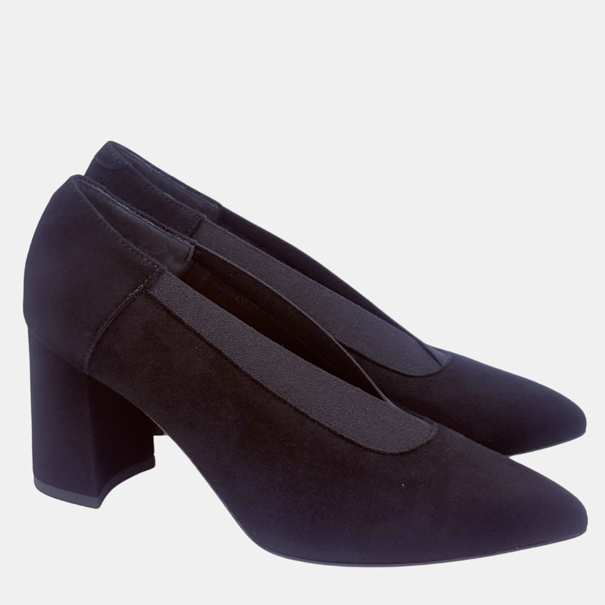 Czarne czółenka zamszowe BRAVO MODA – obcas 7 cm, gumka w cholewce
